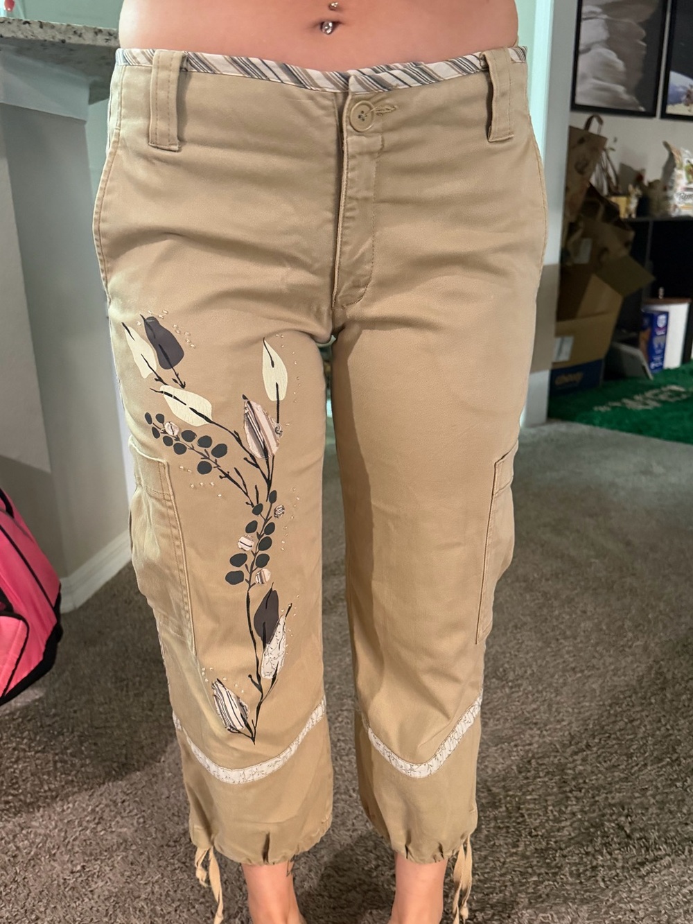 BCBGMaxAzria Khaki Cropped Cargo Jeans with Floral Print